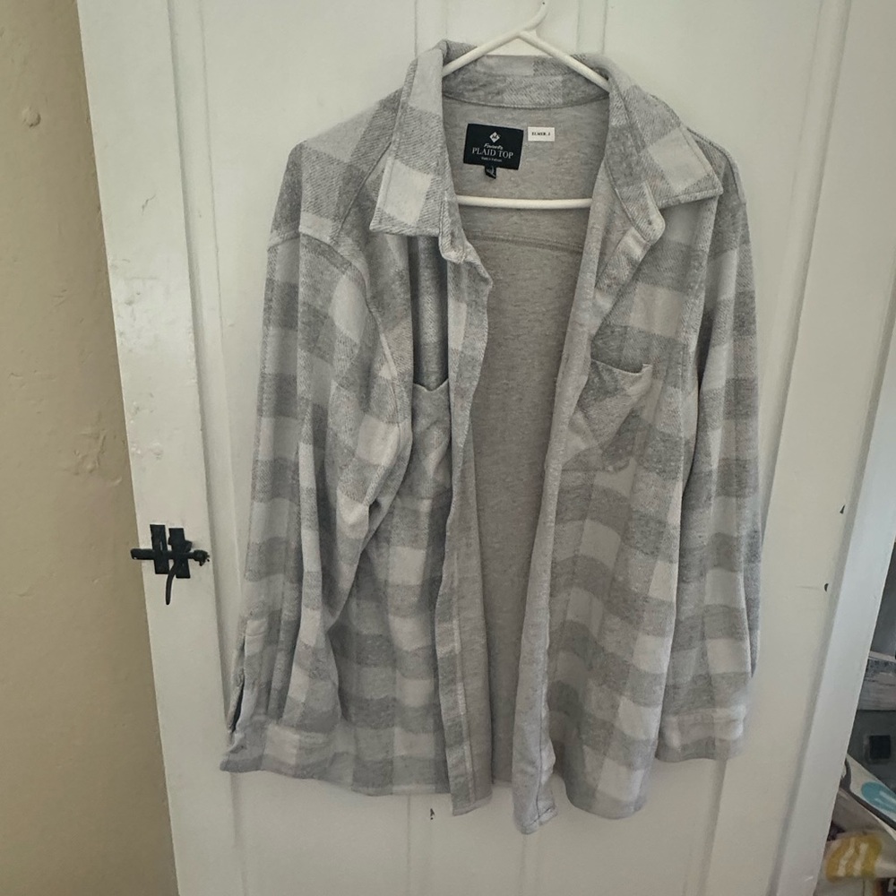 Heather Gray Checkered Men's Casual Shirt